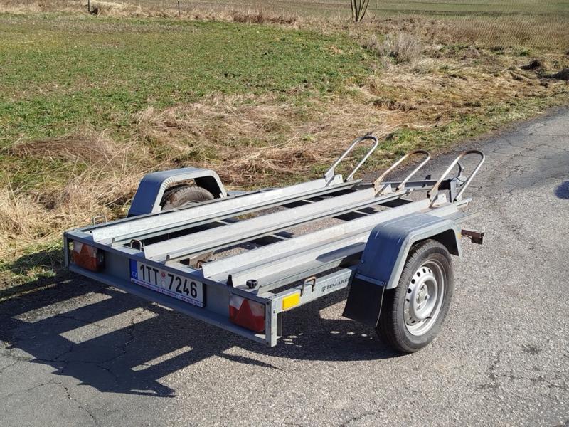 Přívěsný vozík na převoz 3 motorek